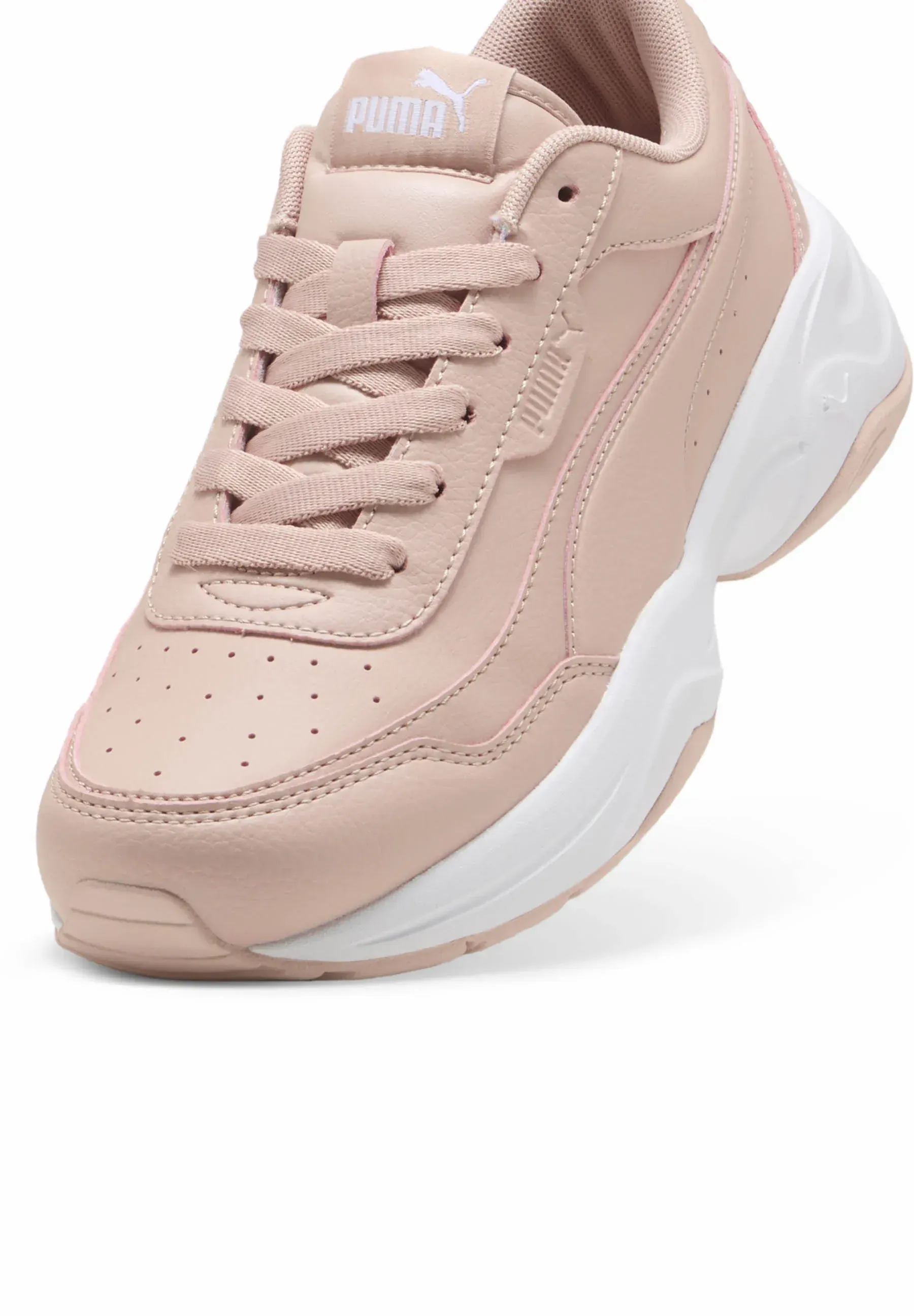 Фото № 4 с приближением к товару «‎CILIA MODE»