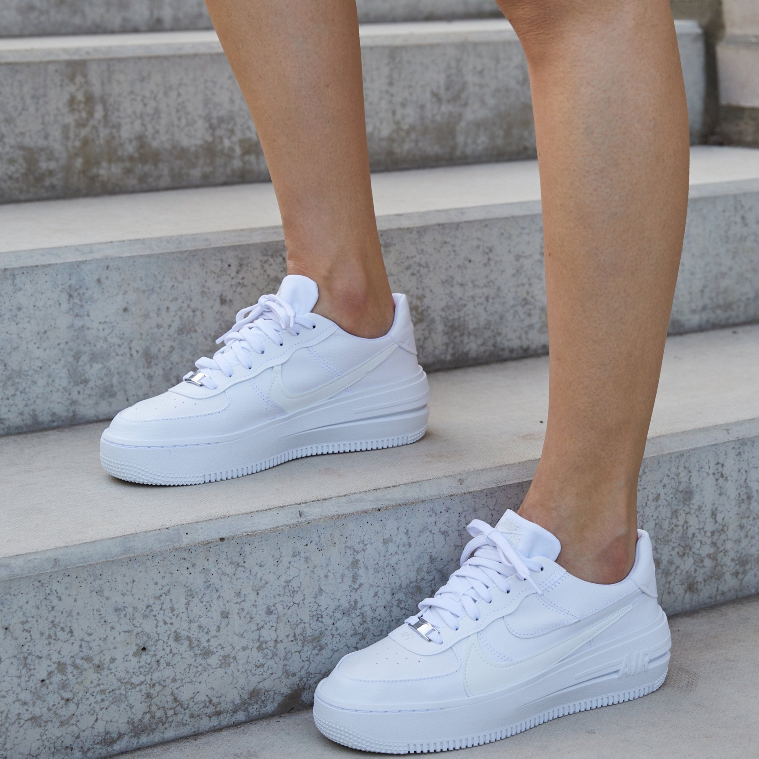 Фото № 4 с приближением к товару «‎Nike Af1 Plt.af.orm »