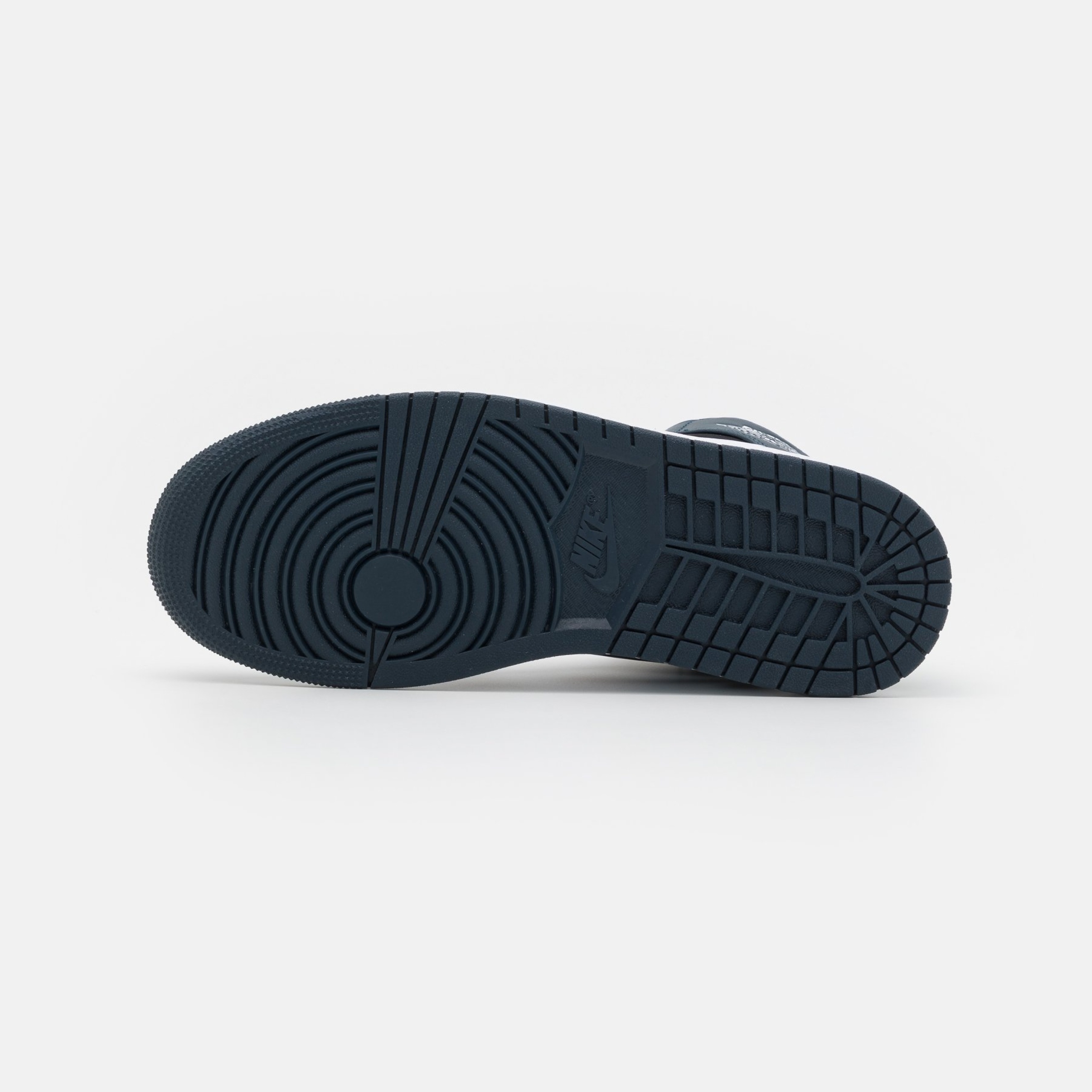 Фото № 5 с приближением к товару «‎Air Jordan 1 »