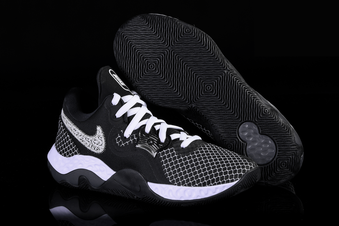 Фото № 4 с приближением к товару «‎Nike Renew Elevate II Oreo»