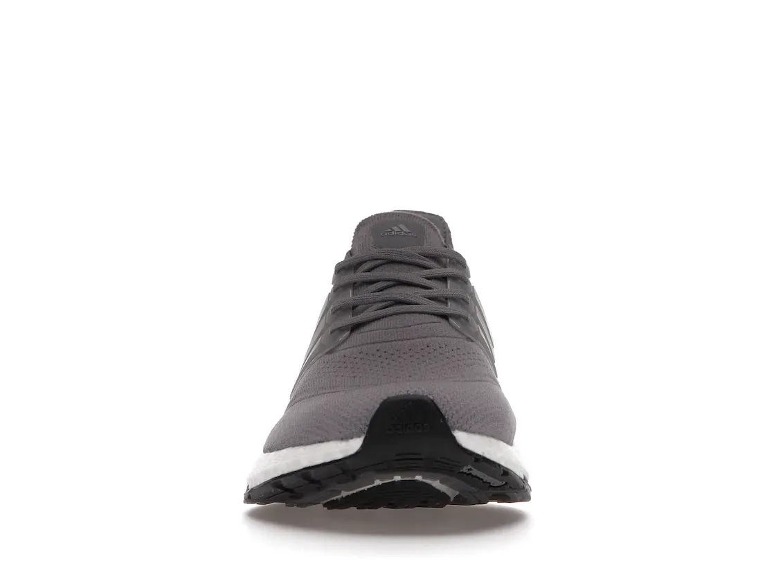 Фото № 2 с приближением к товару «‎adidas Ultra Boost 21 Grey »
