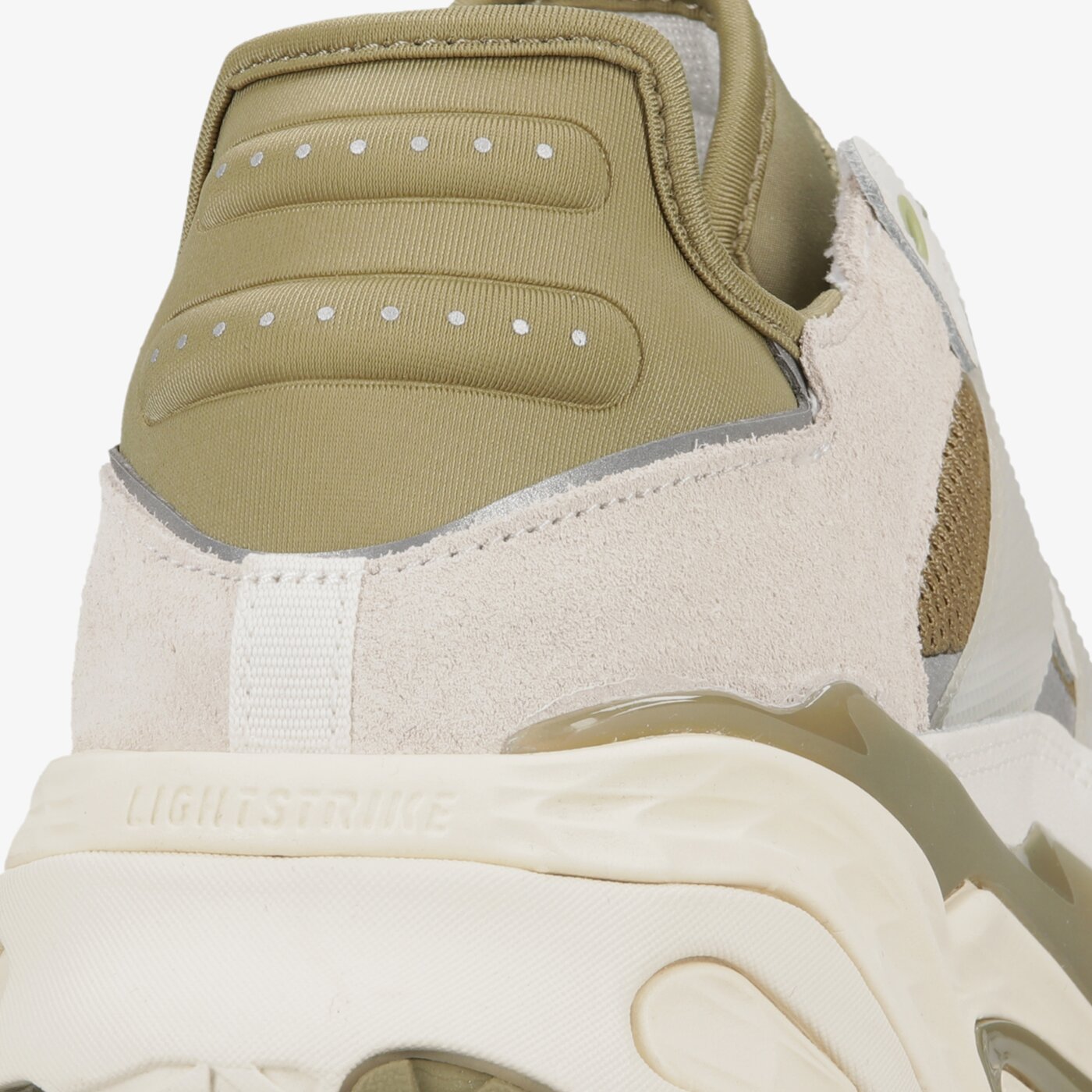 Фото № 5 с приближением к товару «‎Adidas Niteball»