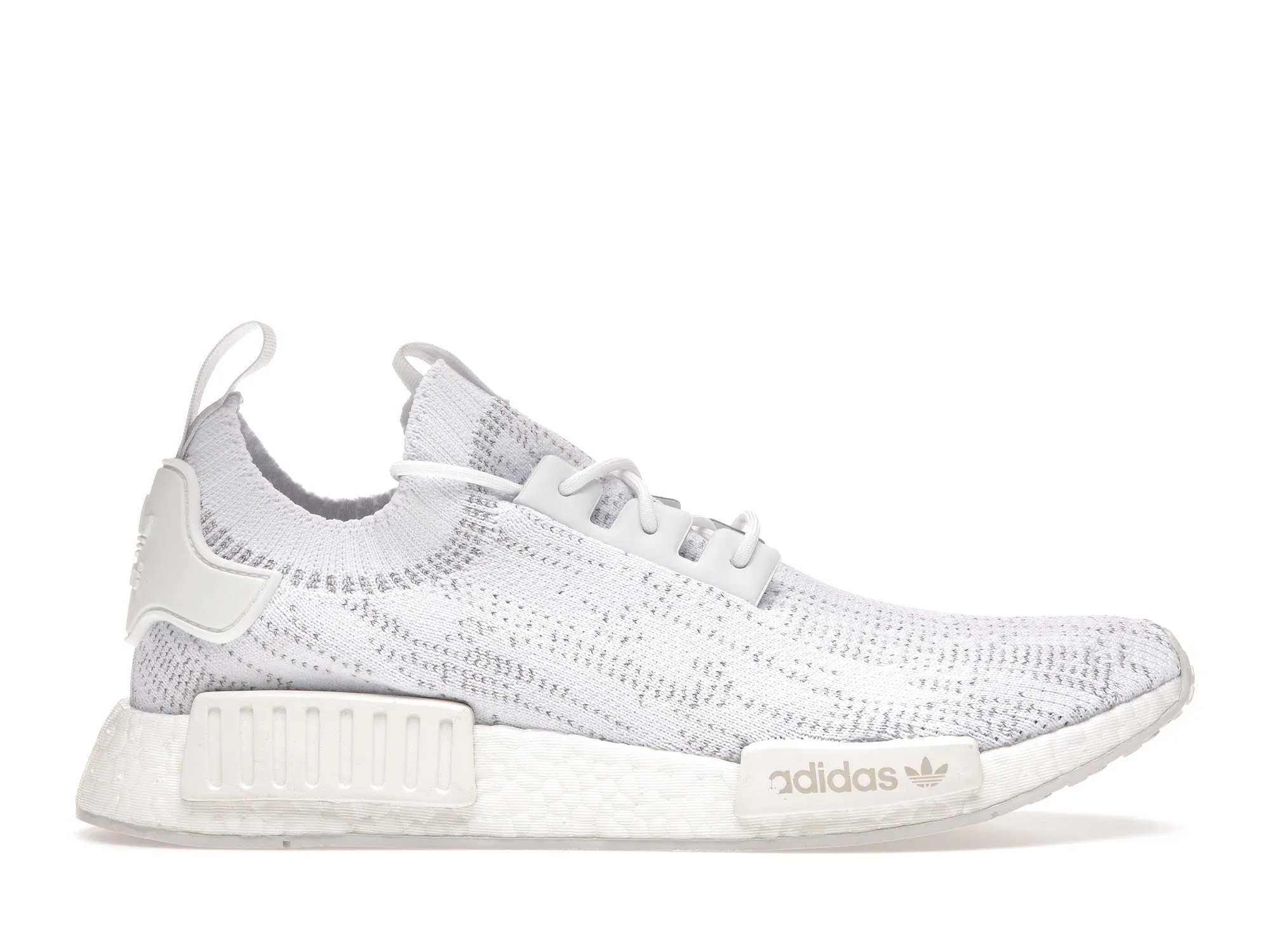 Фото № 1 с приближением к товару «‎adidas NMD R1 Primeknit Cloud White Glitch Camo»