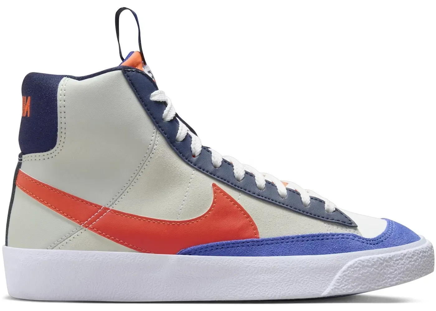 Фото № 1 с приближением к товару «‎Nike Blazer Mid '77 SE»