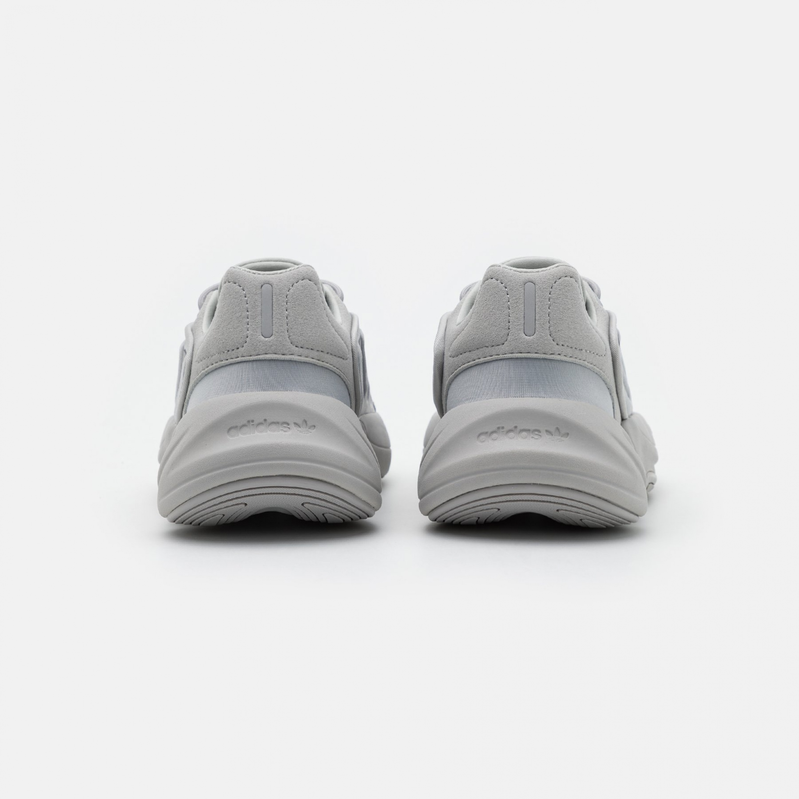 Фото № 4 с приближением к товару «‎Adidas Ozelia »