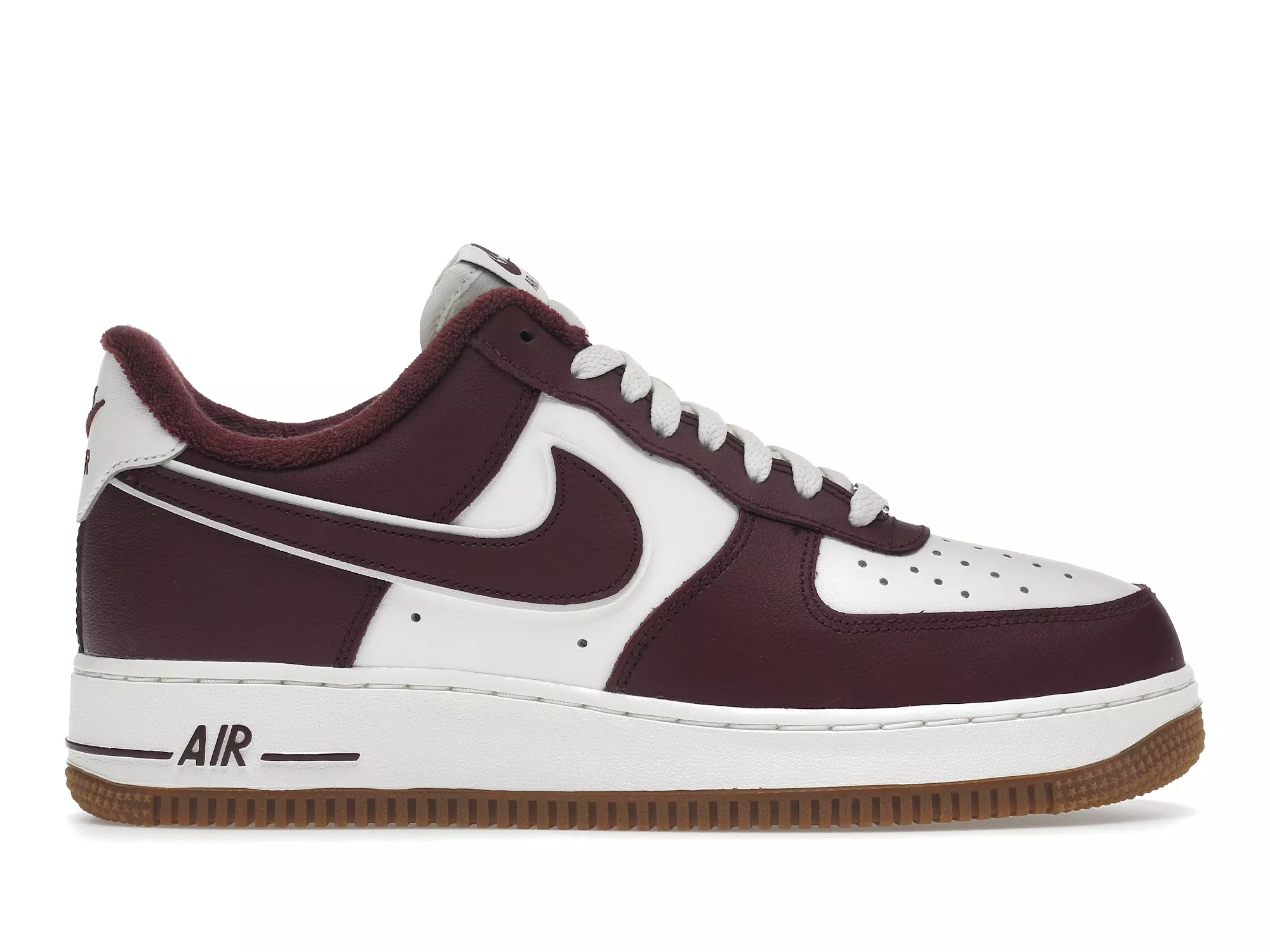 Фото № 1 с приближением к товару «‎Nike Air Force 1 Low College Pack Night Maroon»
