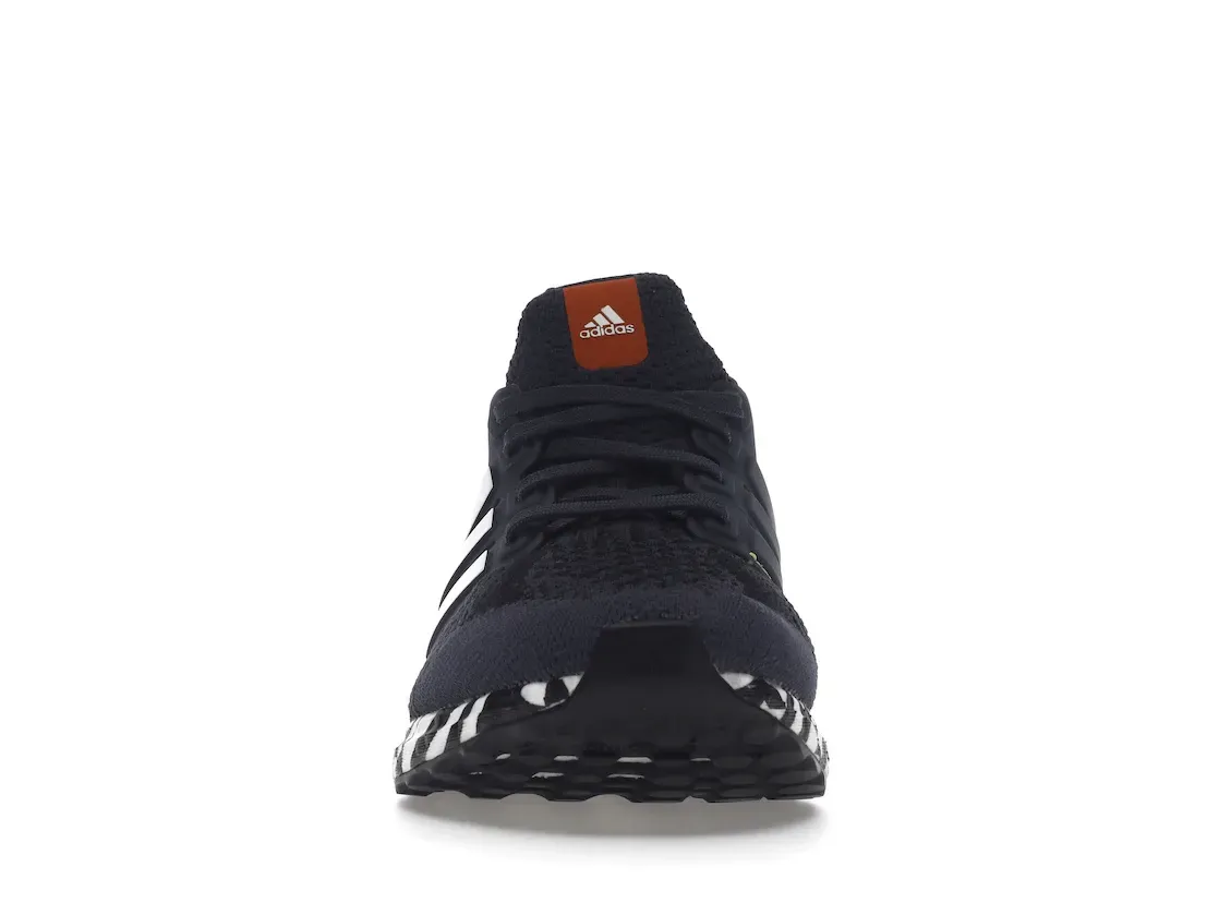 Фото № 2 с приближением к товару «‎adidas Ultra Boost 5.0 DNA Navy Black White Patterned Midsole»