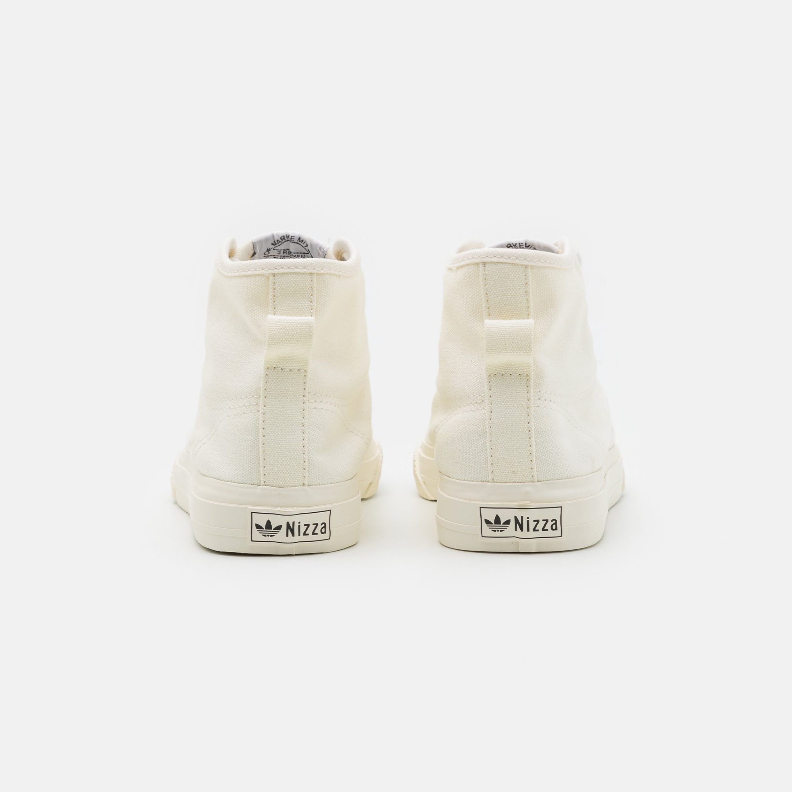 Фото № 3 с приближением к товару «‎Adidas Nizza »