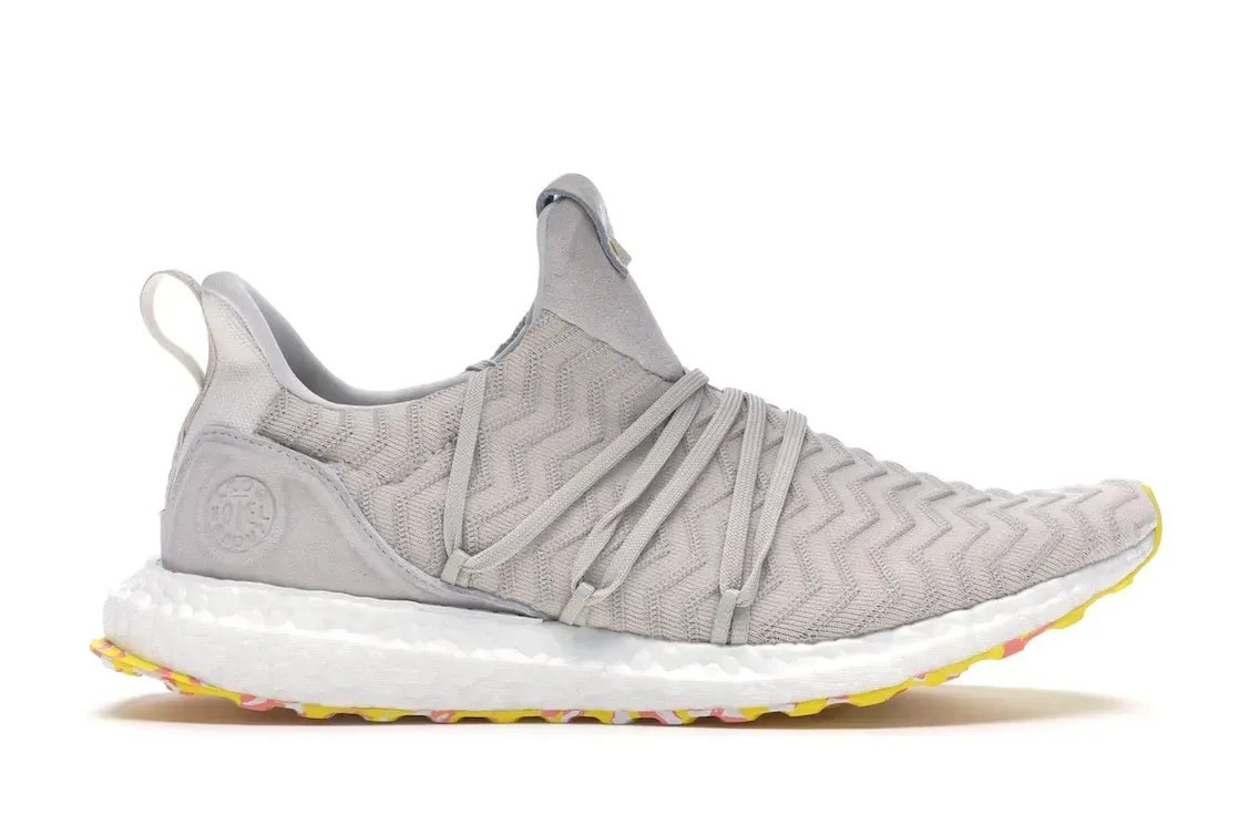 Фото № 1 с приближением к товару «‎adidas Ultra Boost A Kind Of Guise»