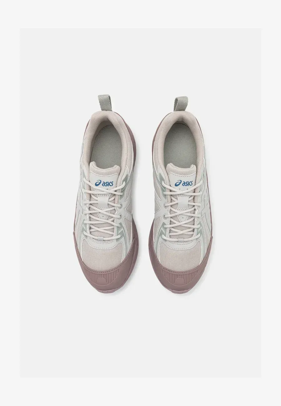 Фото № 4 с приближением к товару «‎GEL-VENTURE 6 SHIELD UNISEX»