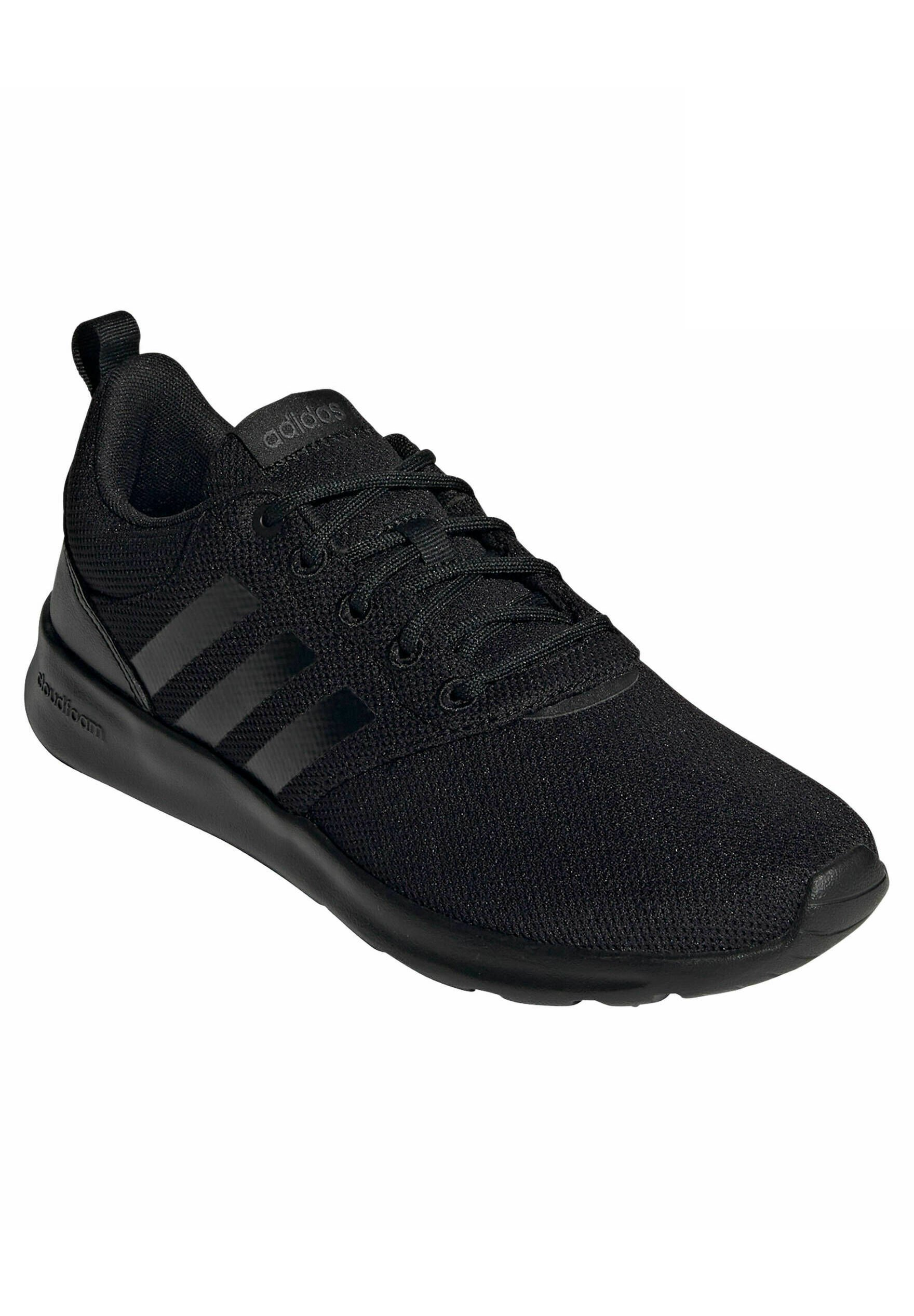 Фото № 4 с приближением к товару «‎Adidas »