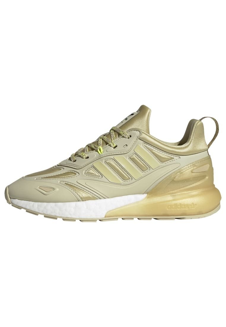 Фото № 1 с приближением к товару «‎Adidas Boost »