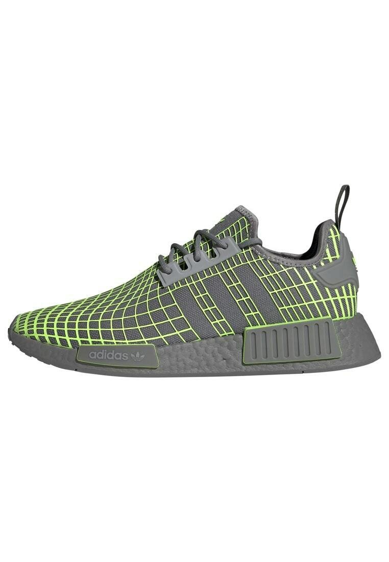 Фото № 1 с приближением к товару «‎Adidas Nmd R1 »