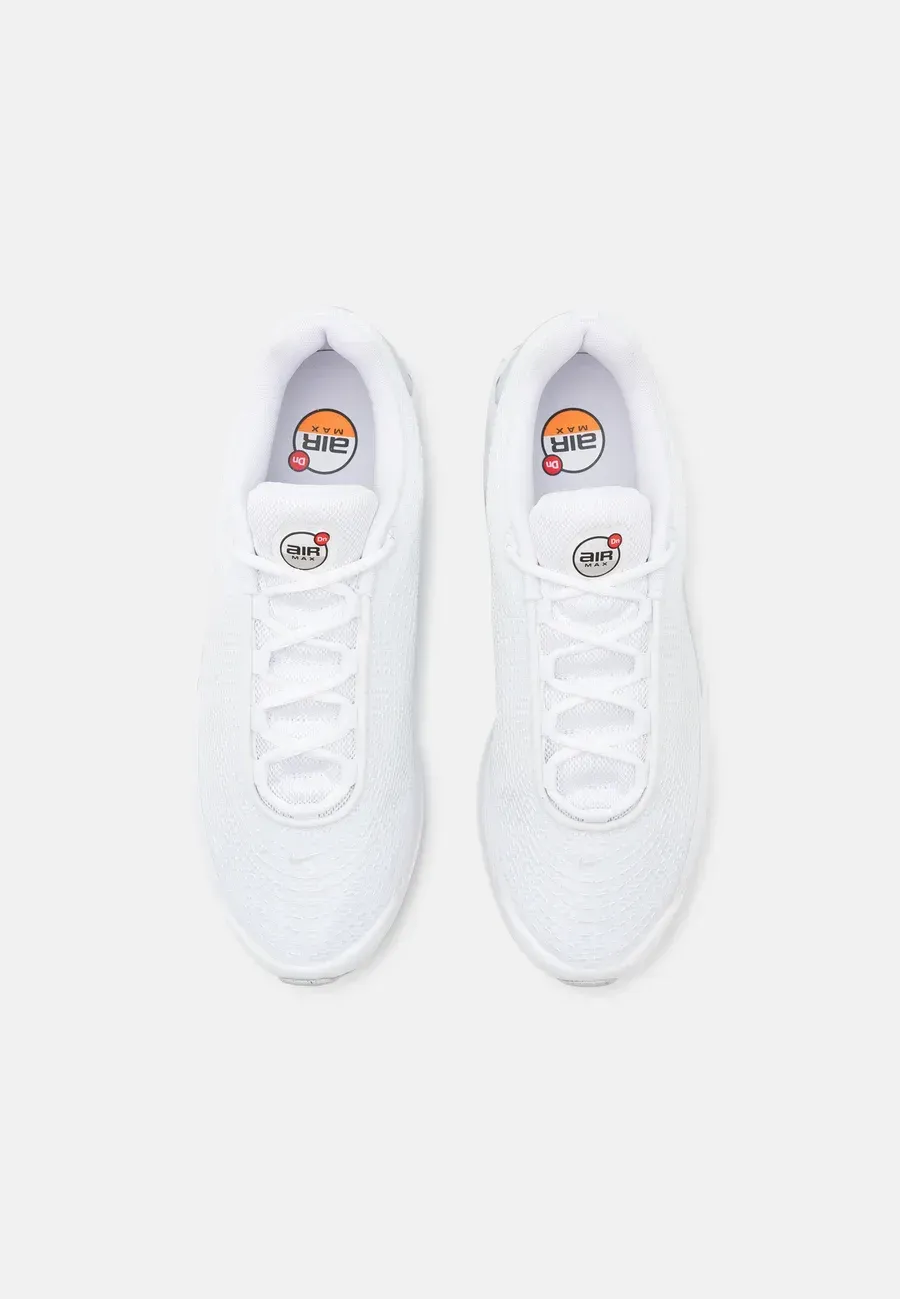 Фото № 4 с приближением к товару «‎AIR MAX DN»