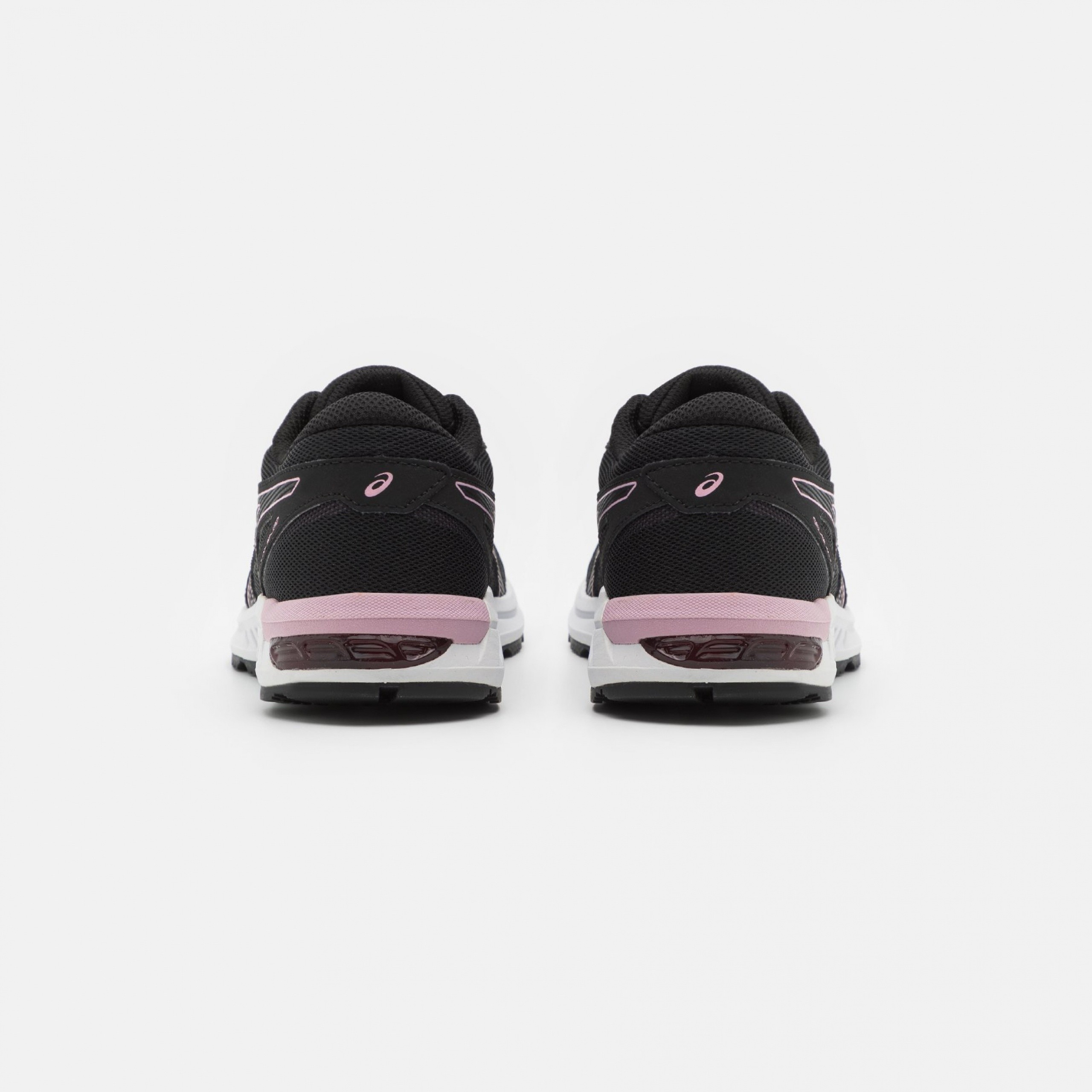 Фото № 3 с приближением к товару «‎Asics Gel-Sileo 3»