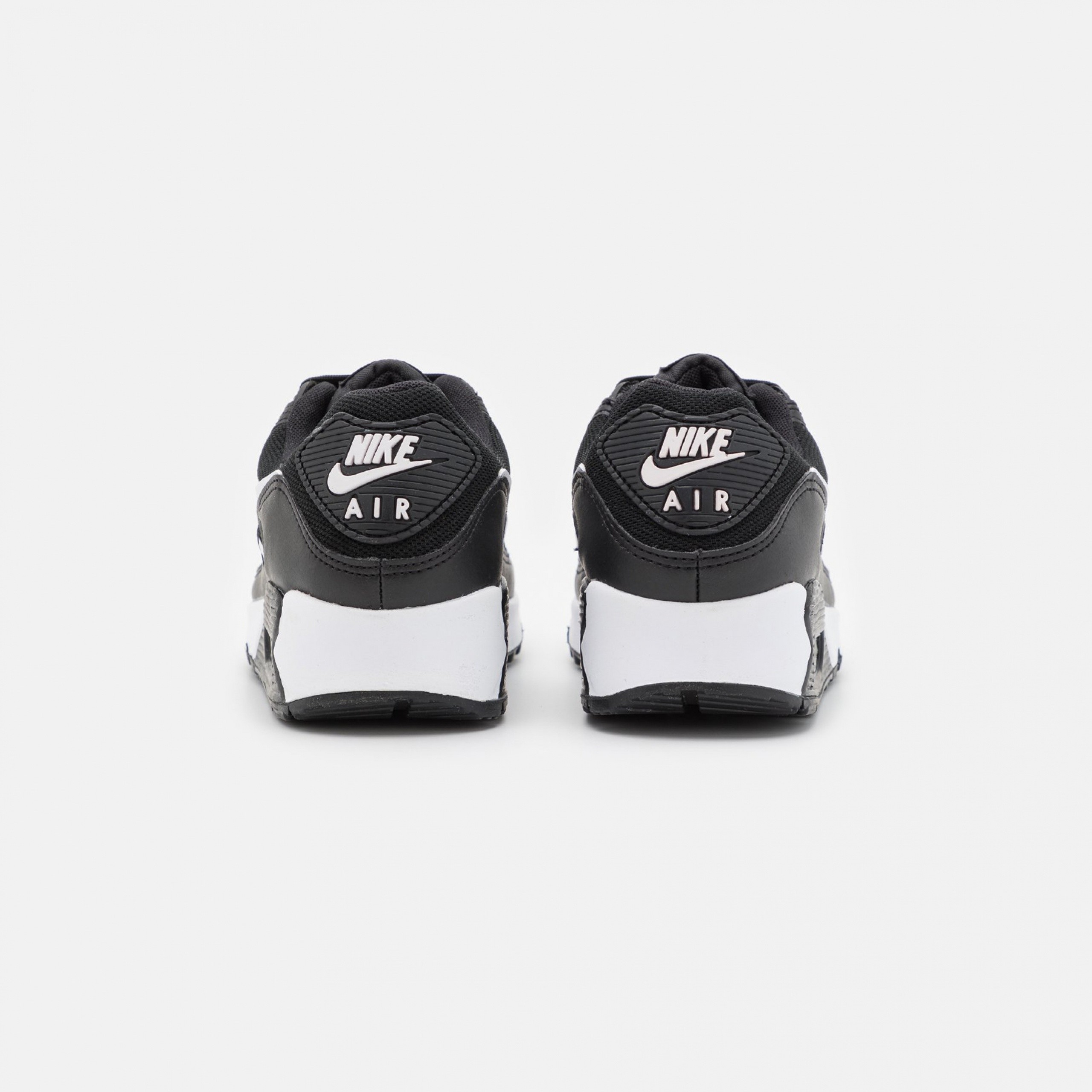 Фото № 3 с приближением к товару «‎Nike Air Max 90 »