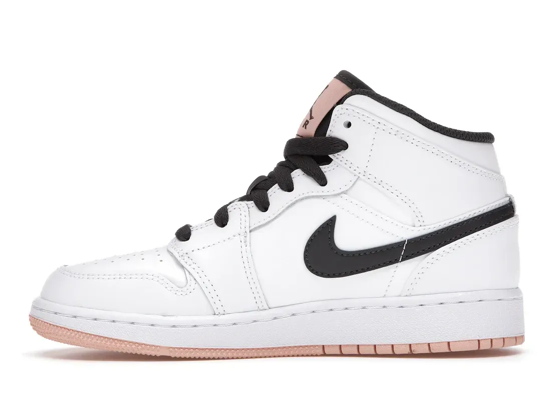 Фото № 3 с приближением к товару «‎Jordan 1 Mid Arctic Orange »