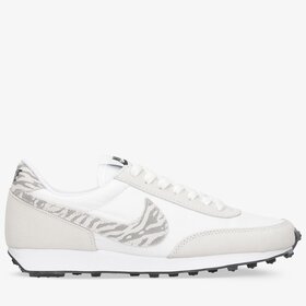 Фото № 1 с приближением к товару «‎Nike Dbreak SE»