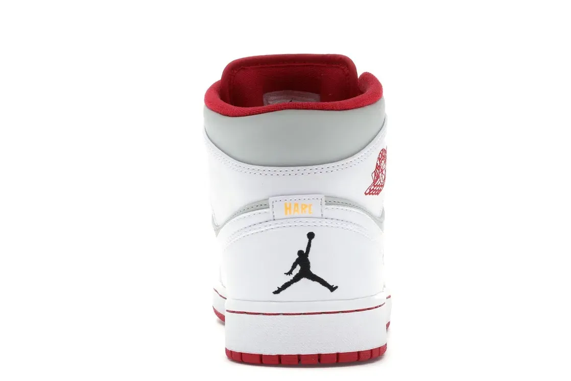 Фото № 4 с приближением к товару «‎Jordan 1 Retro Hare Jordan (2015)»