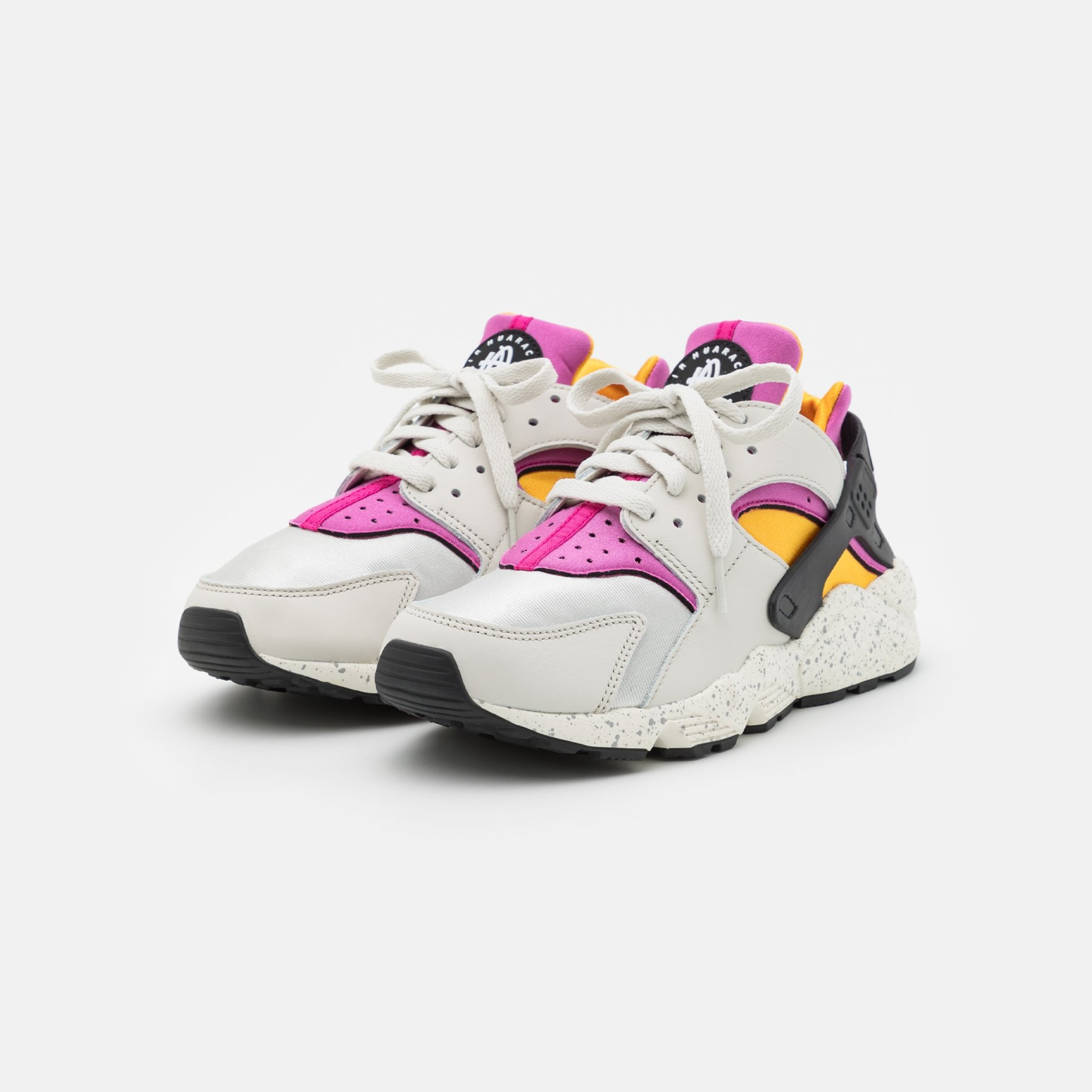 Фото № 1 с приближением к товару «‎Nike Air Huarache »