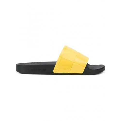 Фото № 1 с приближением к товару «‎adidas Adilette Checkerboard Raf Simons Black Yellow»