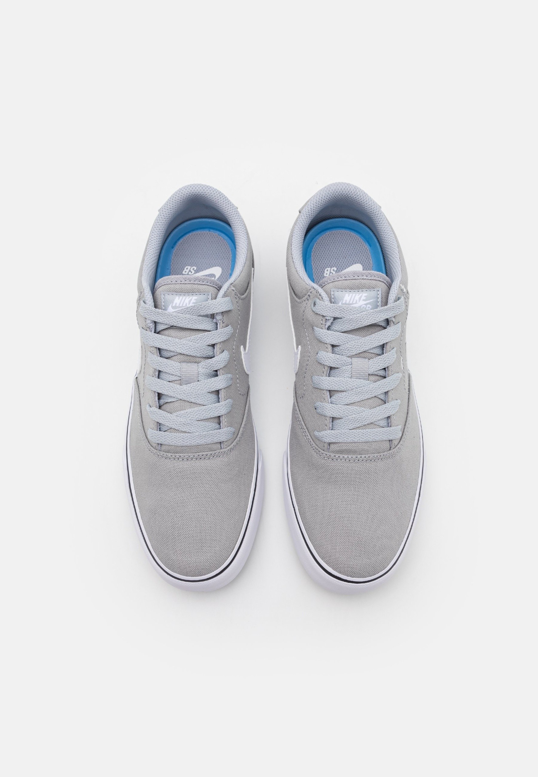 Фото № 4 с приближением к товару «‎Nike Chron 2»