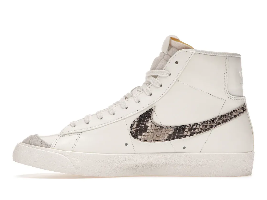 Фото № 3 с приближением к товару «‎Nike Blazer Mid 77 Snake »