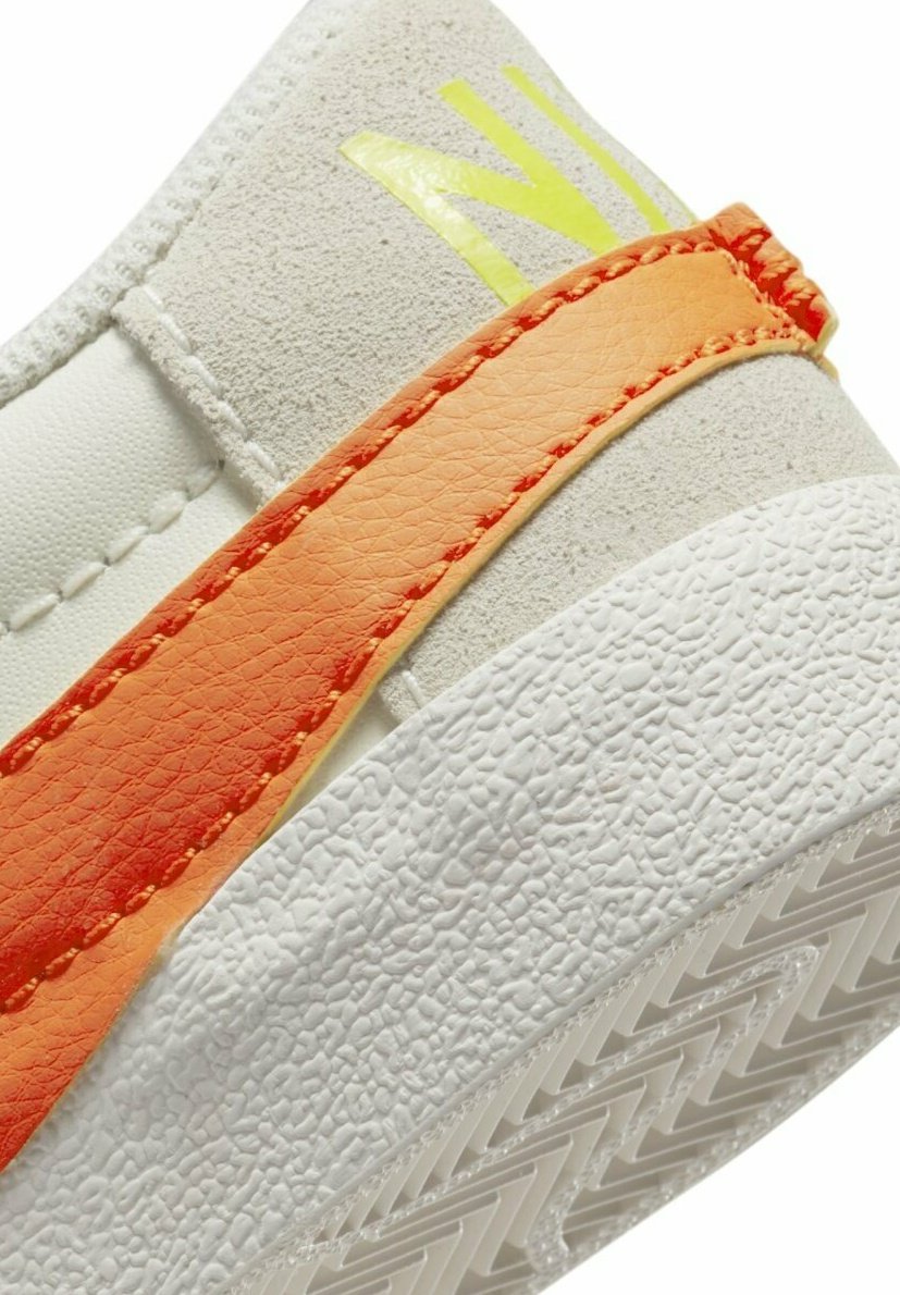 Фото № 5 с приближением к товару «‎Nike Blazer Jumbo »