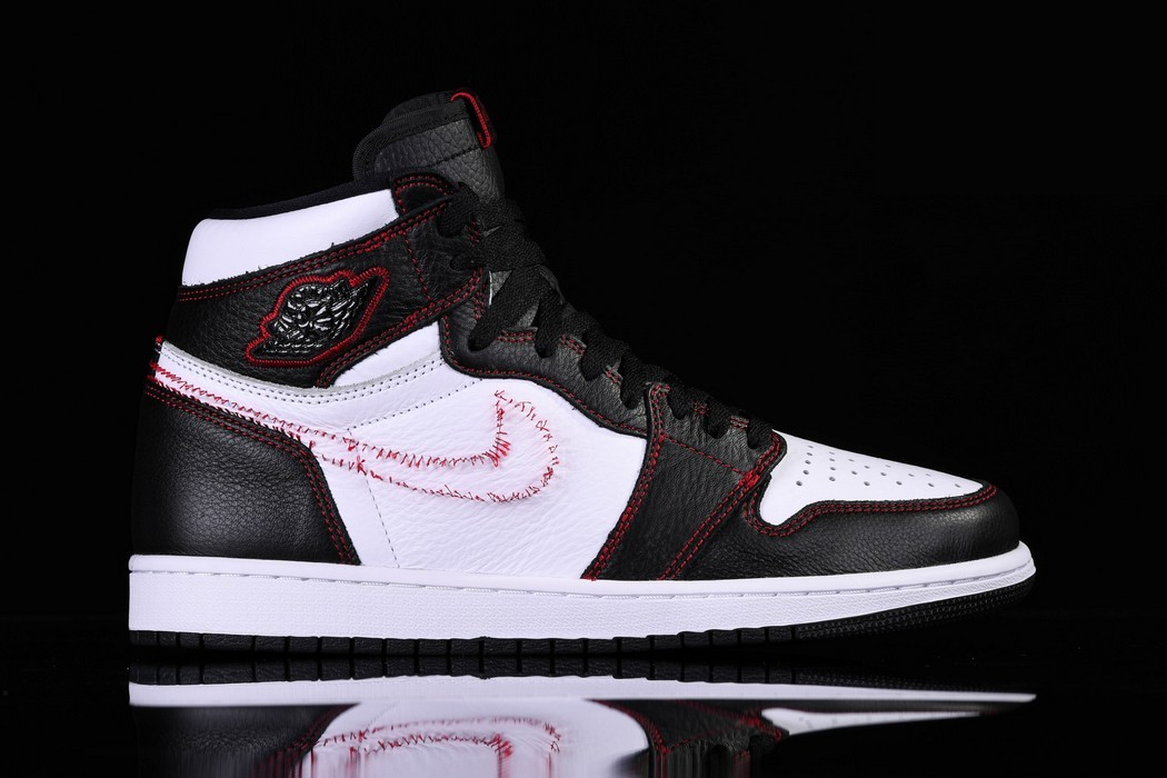 Фото № 2 с приближением к товару «‎Nike Air Jordan 1 Retro OG Defiant »