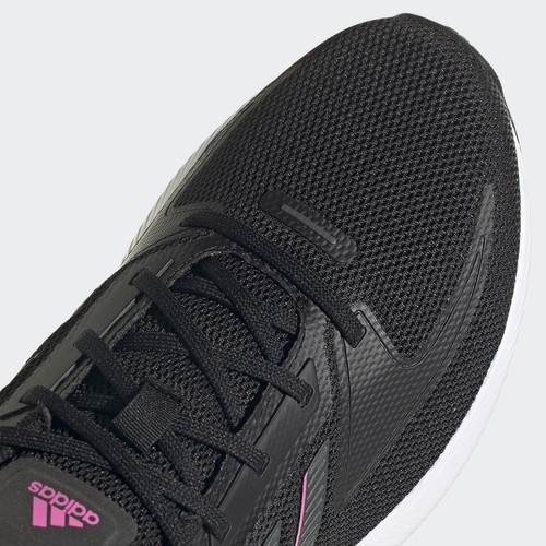 Фото № 3 с приближением к товару «‎Adidas 2.0»