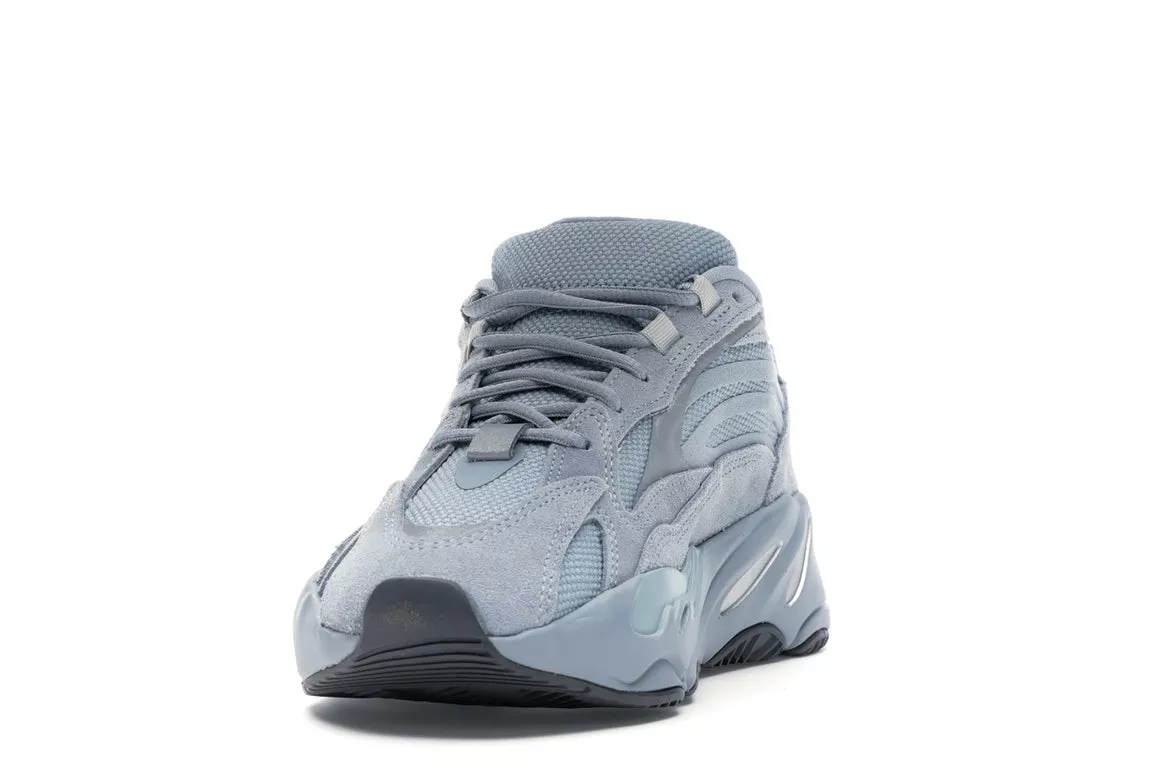 Фото № 3 с приближением к товару «‎adidas Yeezy Boost 700 V2 Hospital Blue»