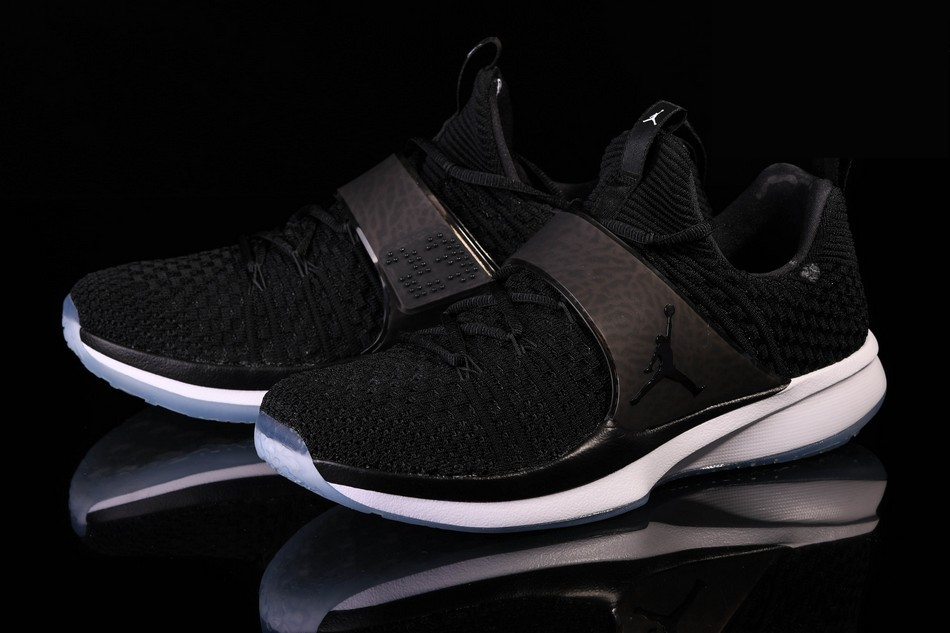 Фото № 2 с приближением к товару «‎Nike Air Jordan Trainer 2 Flyknit Ice »