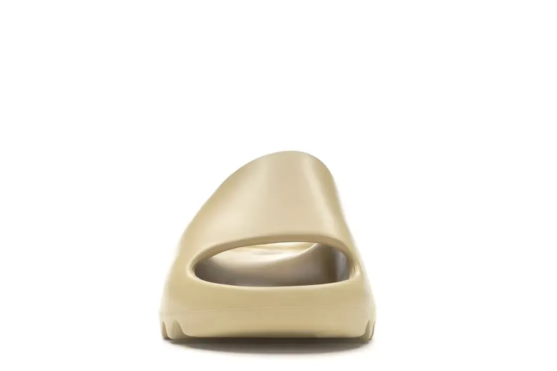 Фото № 2 с приближением к товару «‎adidas Yeezy Slide»