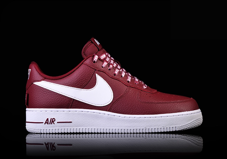 Фото № 1 с приближением к товару «‎Nike Air Force 1 ’07 Lv8 Nba Pack Team »