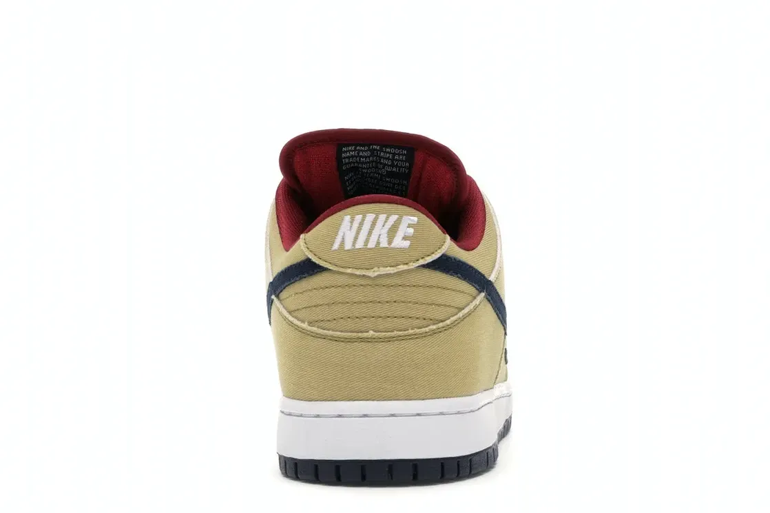 Фото № 4 с приближением к товару «‎Nike SB Dunk Low Gold Dust»