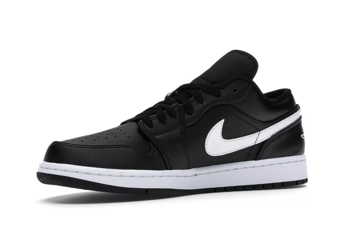 Фото № 2 с приближением к товару «‎Jordan 1 Low Black White »