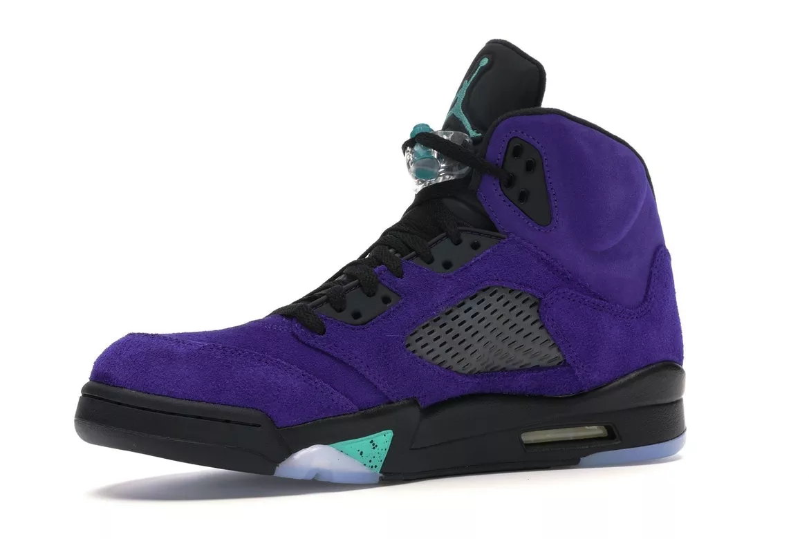 Фото № 6 с приближением к товару «‎Jordan 5 Retro Alternate Grape»
