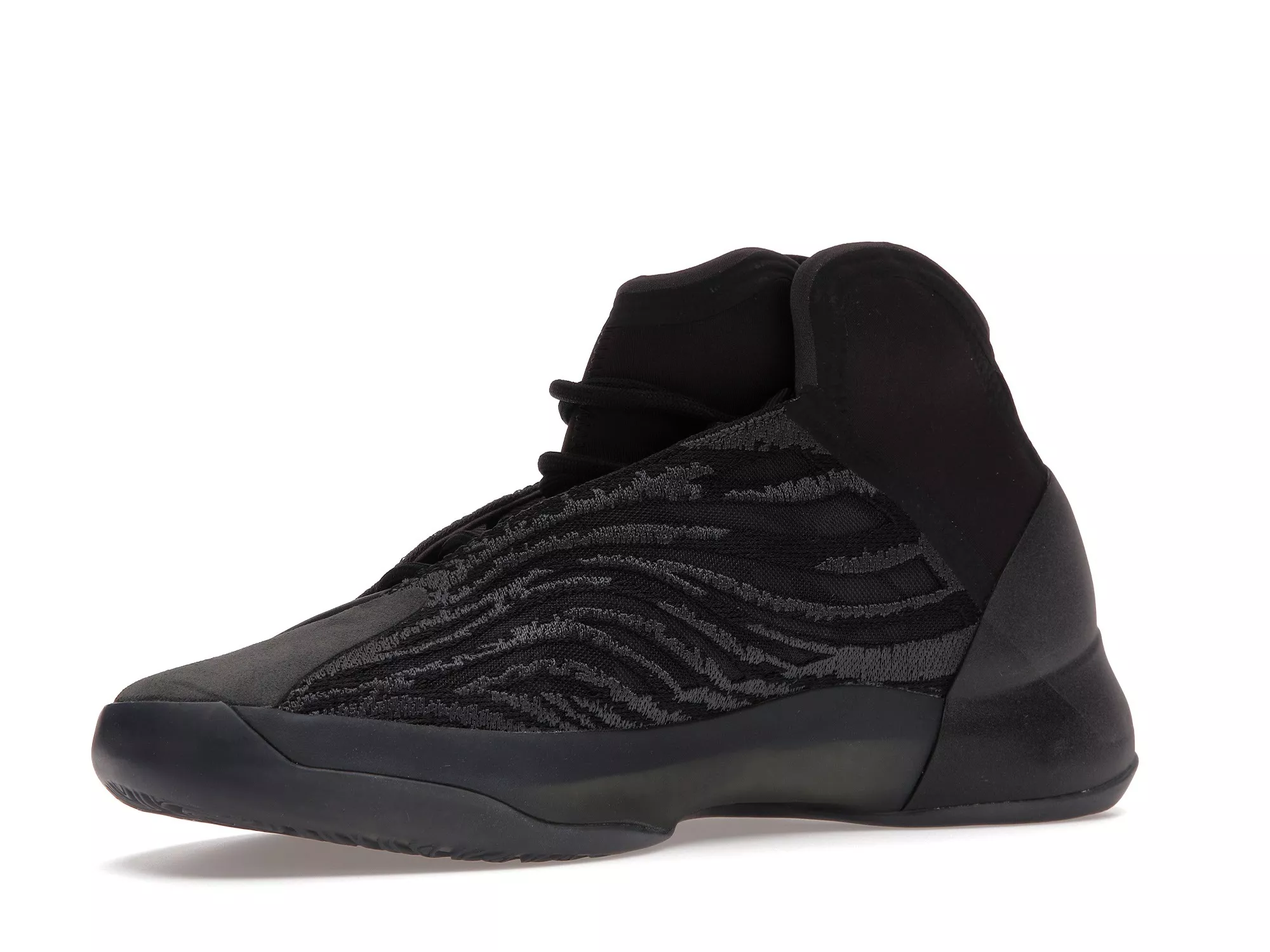 Фото № 3 с приближением к товару «‎adidas Yeezy QNTM Onyx»