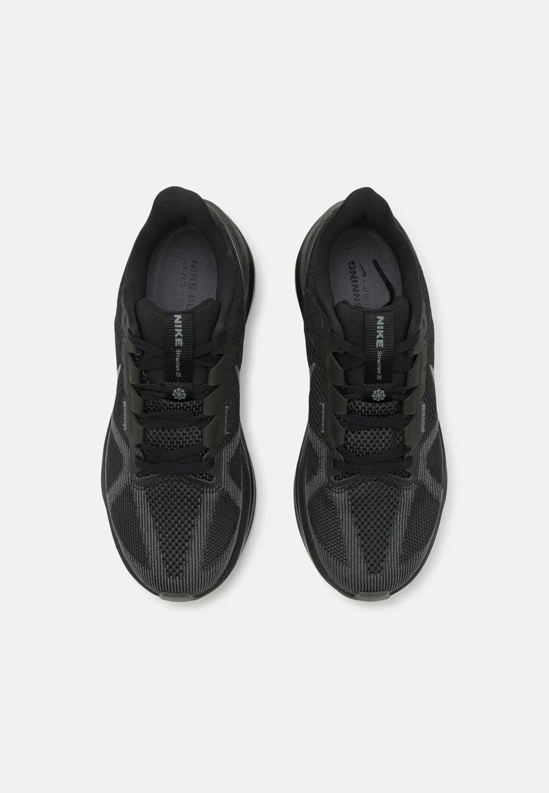 Фото № 4 с приближением к товару «‎AIR ZOOM STRUCTURE»