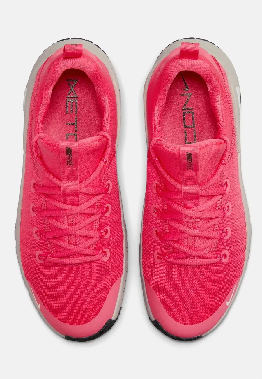 Фото № 3 с приближением к товару «‎FREE METCON 6»