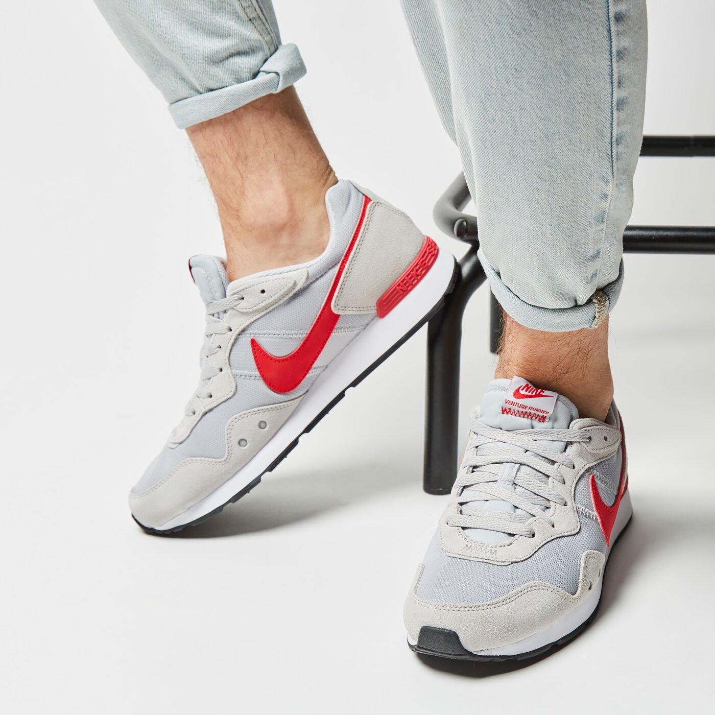 Фото № 2 с приближением к товару «‎Nike Venture»