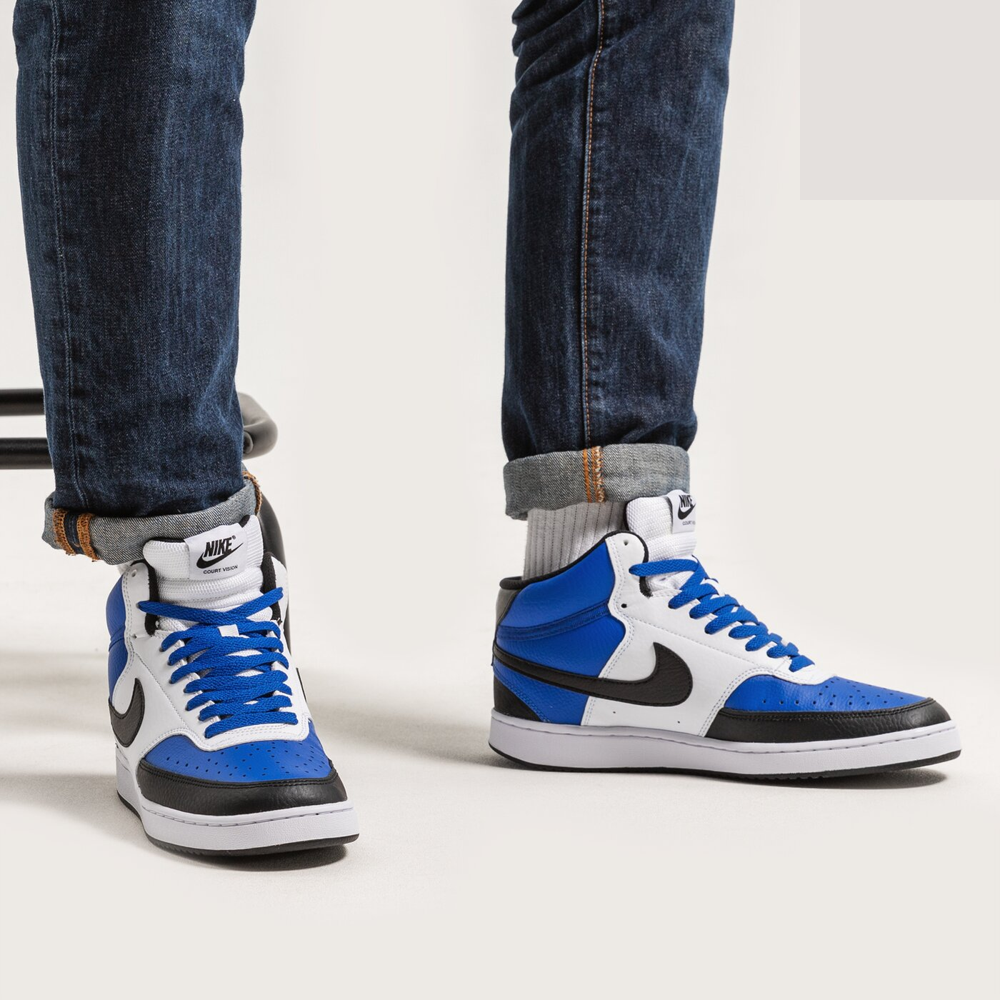 Фото № 3 с приближением к товару «‎Nike Court Vision Mid-Top Sneakers WhiteBlueBlack»
