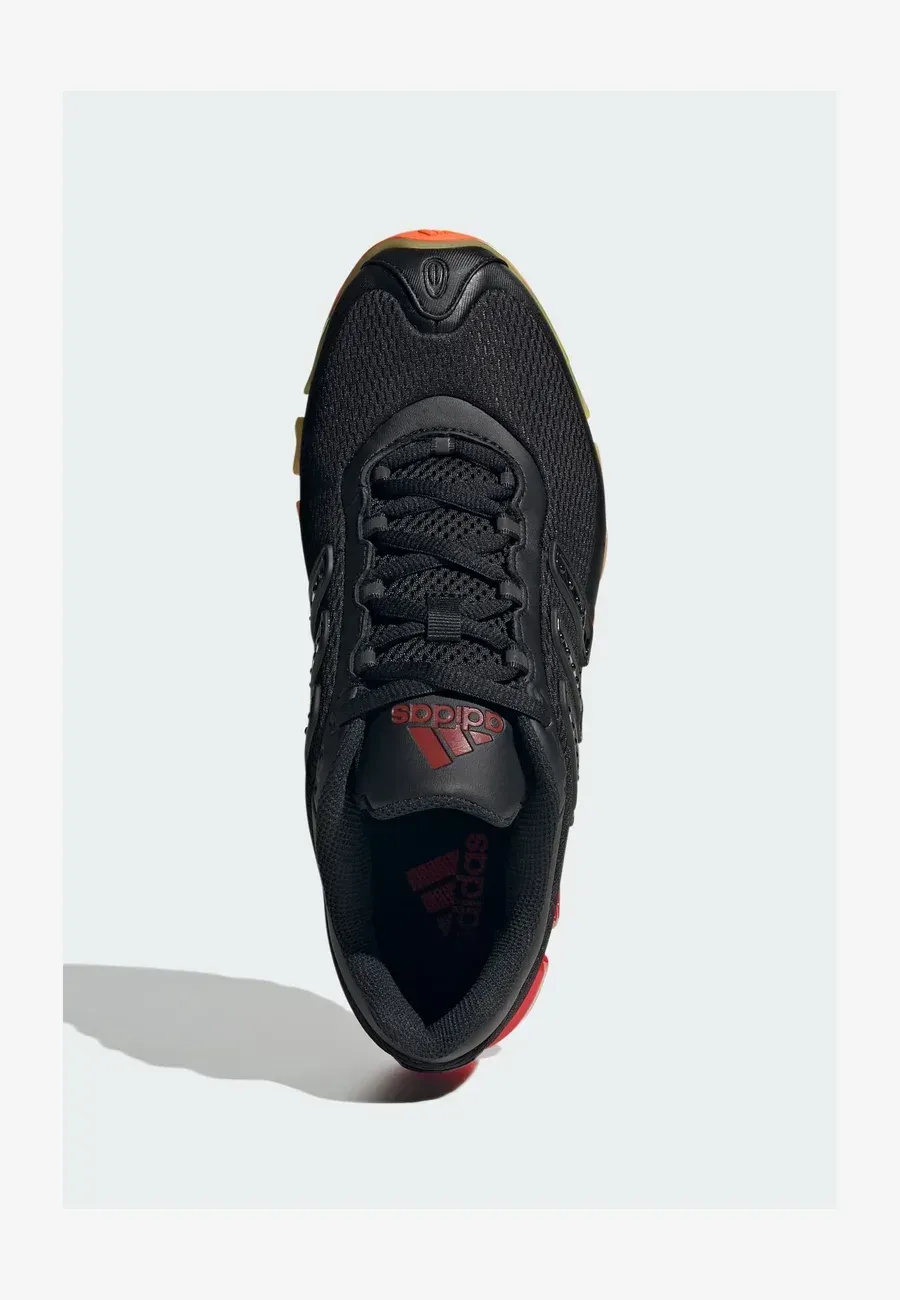 Фото № 4 с приближением к товару «‎Trainers»