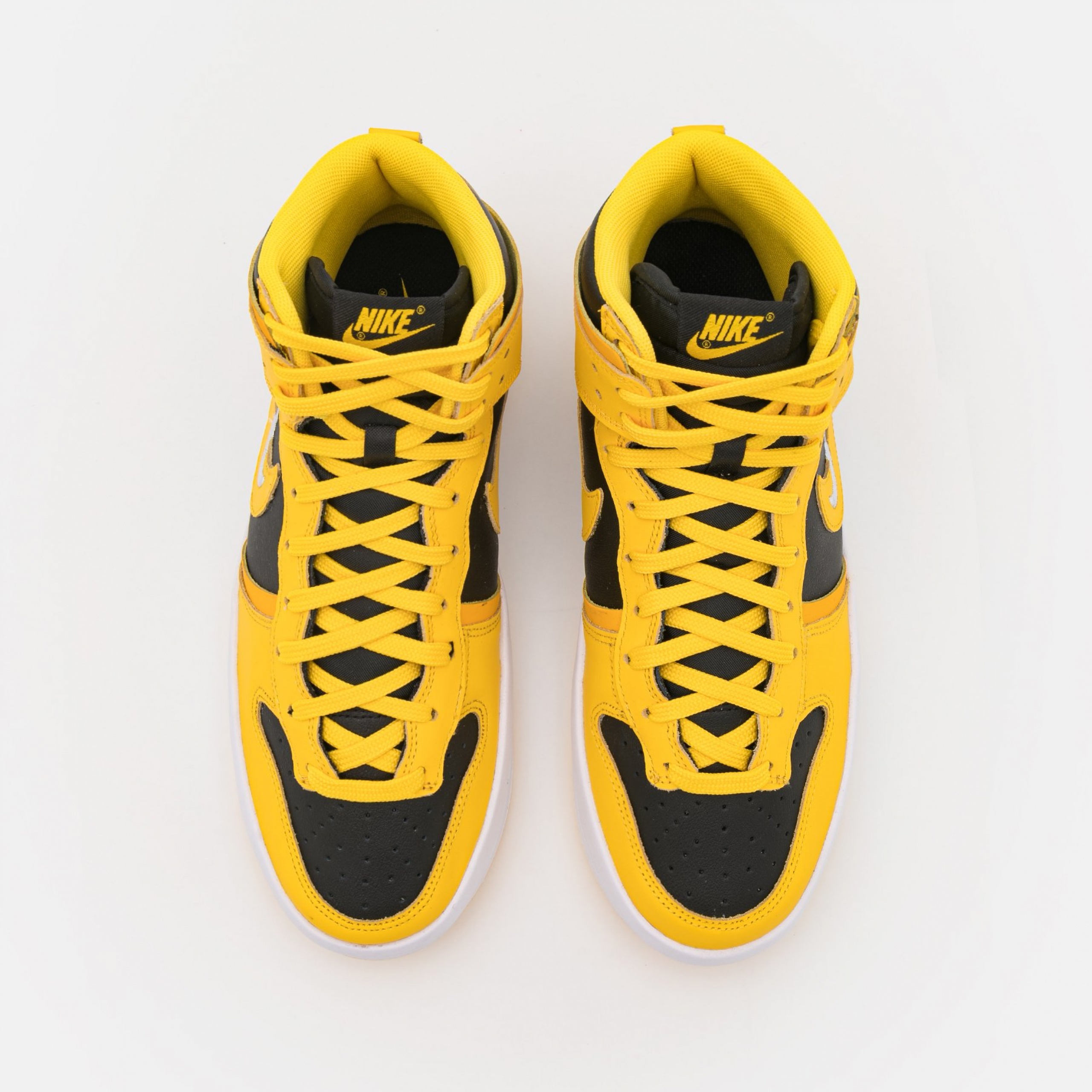 Фото № 5 с приближением к товару «‎Nike Dunk UP »