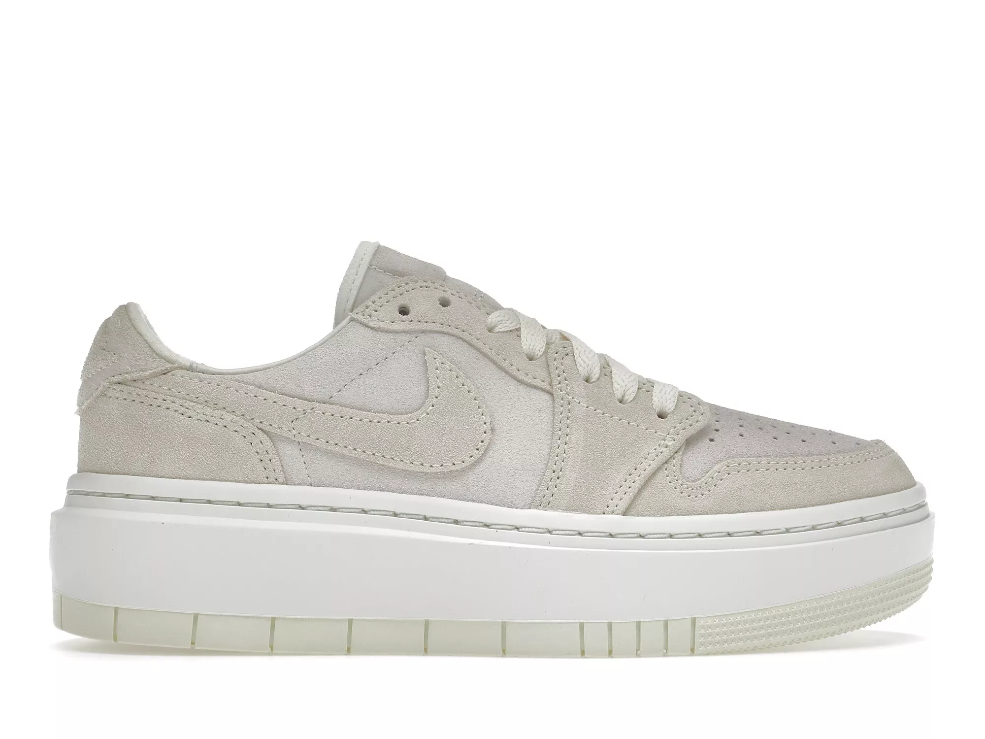 Фото № 1 с приближением к товару «‎Jordan 1 Elevate Low Coconut Milk »