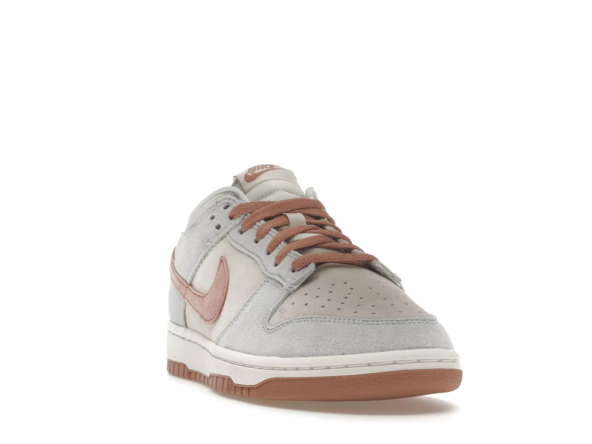 Фото № 2 с приближением к товару «‎Nike Dunk Low Fossil Rose»