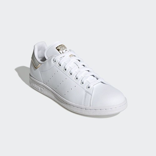 Фото № 4 с приближением к товару «‎Adidas Stan Smith»