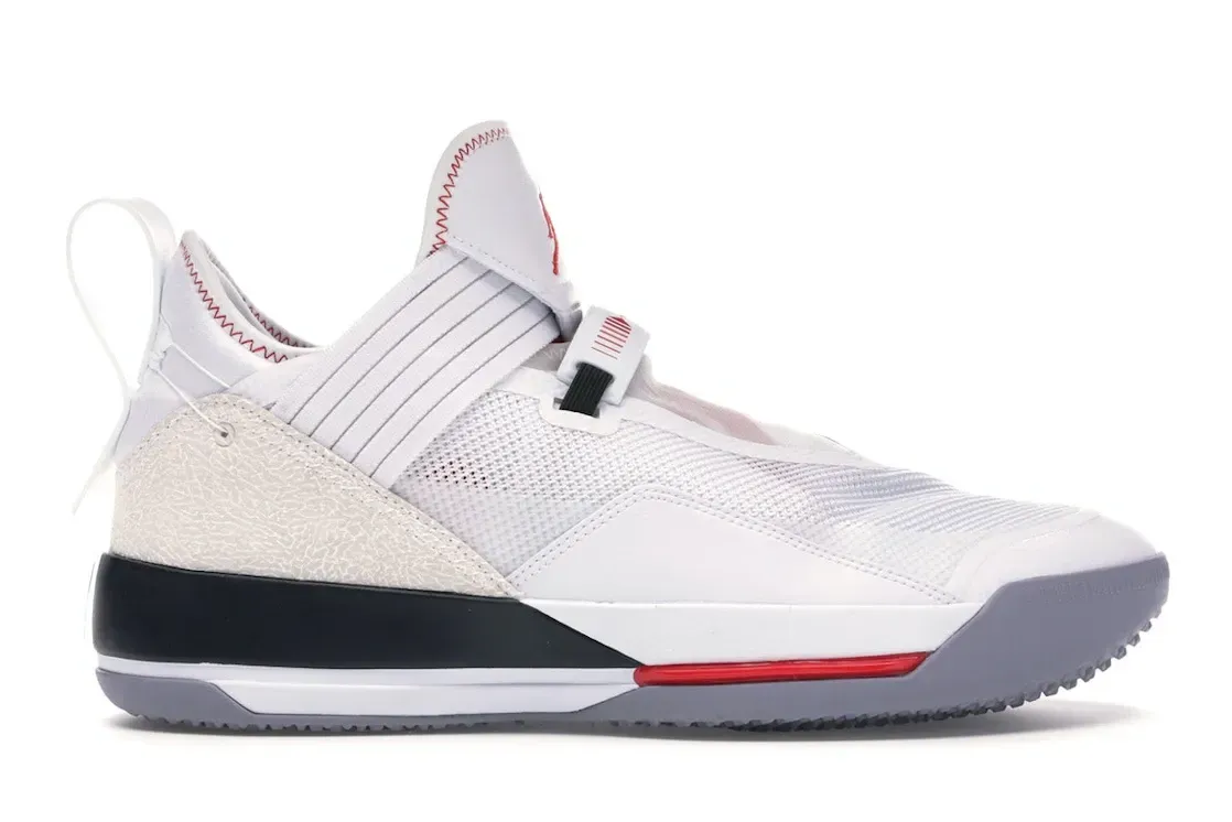 Фото № 1 с приближением к товару «‎Jordan XXXIII SE White Gym Red Black»