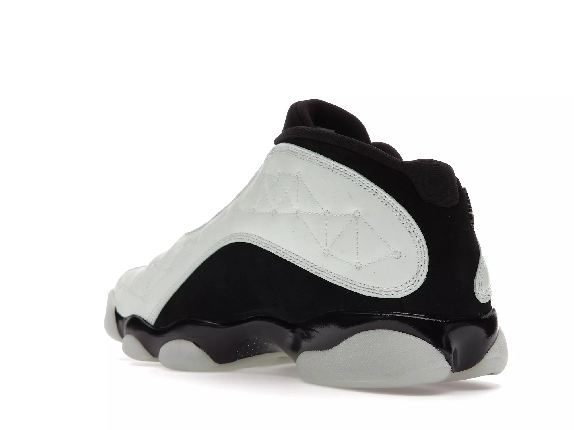 Фото № 5 с приближением к товару «‎Jordan 13 Retro Low Singles' Day (2021)»