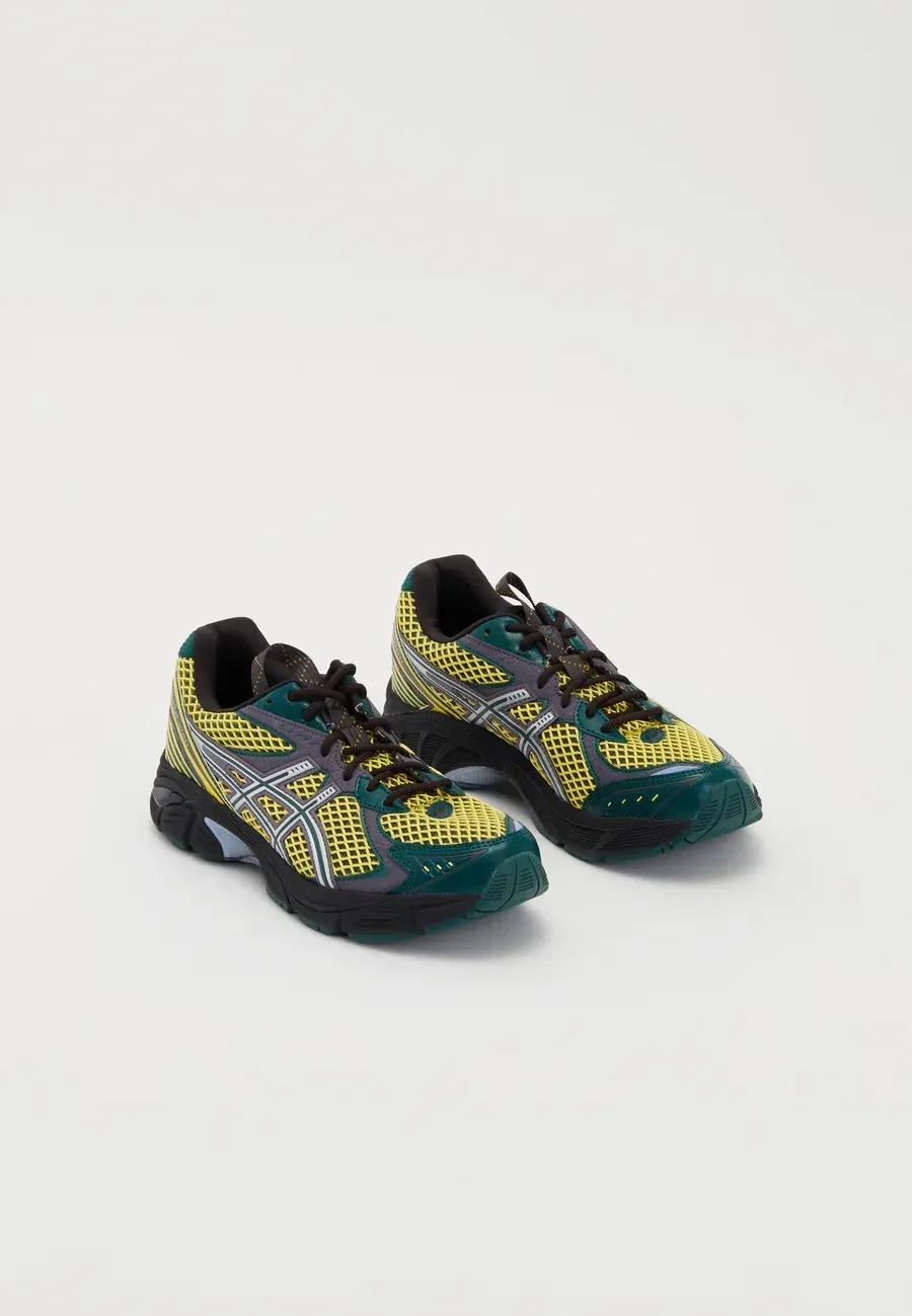 Фото № 1 с приближением к товару «‎UB7-S GT-2160 UNISEX»